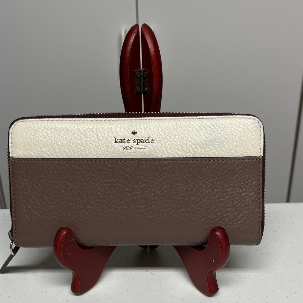 Kate Spade Colorblock Leather Zip Around Wallet Cream Brown Plum